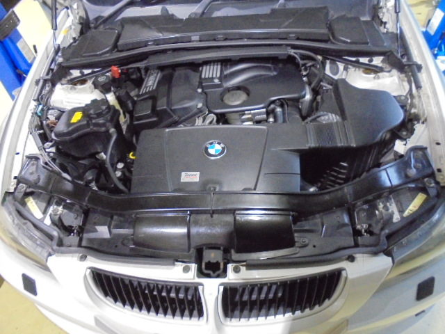 激安単価で BMW ラジエター E84 X1 ラジエーター E81 E82 E87 E88 E90 E91 E92 E93 17117553111  1711-7553-111